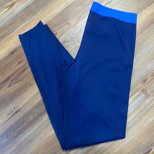 4/$16 Nike Leggings